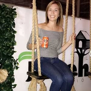 Meet your Posher, Deanna